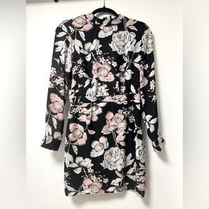 Chiffon long sleeve dress